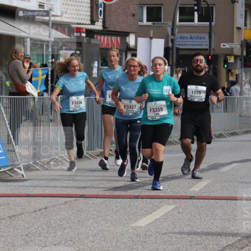 15.09.2024 - PSD Bank Halbmarathon Michael Strokosch http://msf.ph/oto/7085451 15.09.2024 12:33:00 Ziel 1939, 3308, 3336, 3337, 3359, 3463 meine-sportfotos.de