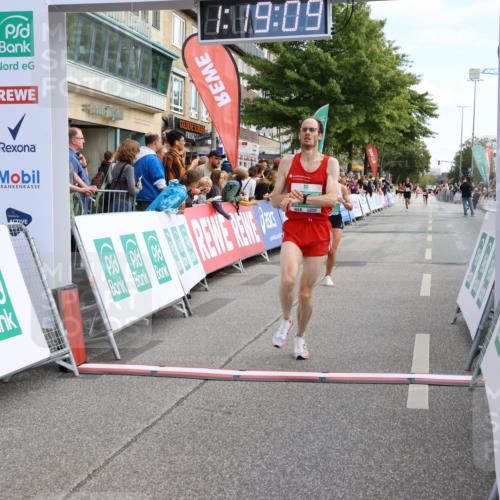 15.09.2024 - PSD Bank Halbmarathon Strokosch-Dieckow http://msf.ph/oto/7085460 15.09.2024 11:20:00 Ziel 508, 605, 608, 615, 637, 668, 820, 858, 871, 2468 meine-sportfotos.de