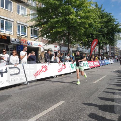 15.09.2024 - PSD Bank Halbmarathon Miley Keyser http://msf.ph/oto/7085468 15.09.2024 11:49:59 Ziel 970, 1154, 1525, 1572, 1616, 1680, 1692, 1763, 1796, 1892, 1989, 2067, 2678, 2857, 3536, 3537 meine-sportfotos.de