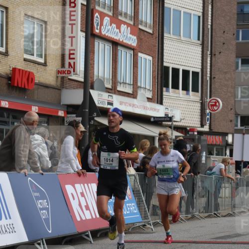 15.09.2024 - PSD Bank Halbmarathon Michael Strokosch http://msf.ph/oto/7085480 15.09.2024 11:24:20 Ziel 610, 644, 677, 883, 1014 meine-sportfotos.de
