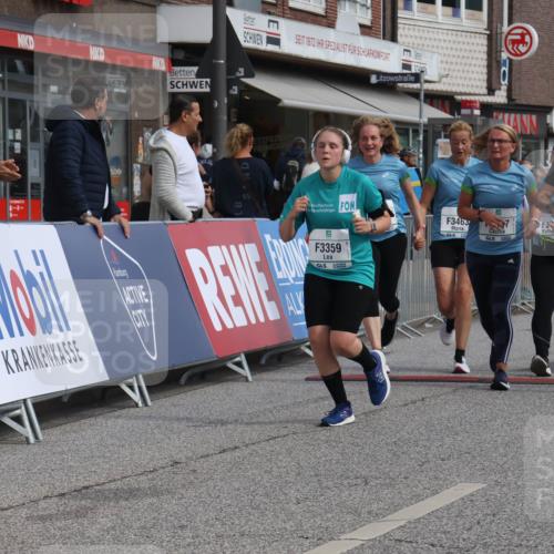 15.09.2024 - PSD Bank Halbmarathon Michael Strokosch http://msf.ph/oto/7085482 15.09.2024 12:33:02 Ziel 1939, 3308, 3336, 3337, 3359, 3463 meine-sportfotos.de