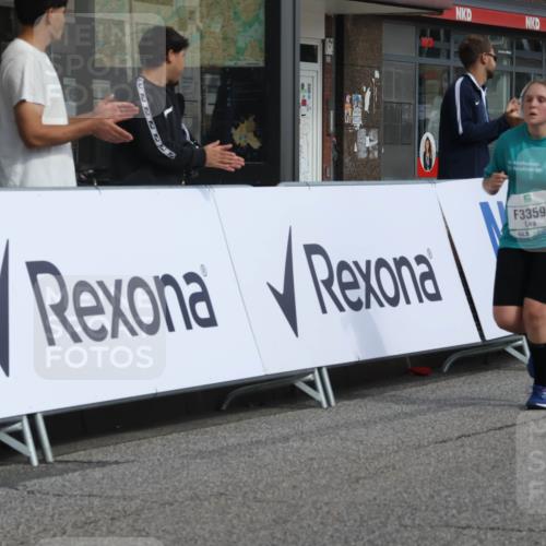 15.09.2024 - PSD Bank Halbmarathon Michael Strokosch http://msf.ph/oto/7085499 15.09.2024 12:33:03 Ziel 1939, 3308, 3336, 3337, 3359, 3463 meine-sportfotos.de