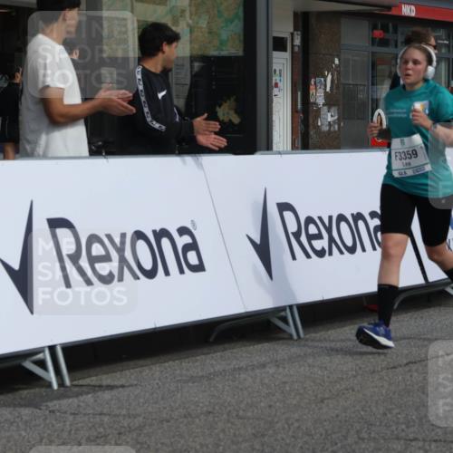 15.09.2024 - PSD Bank Halbmarathon Michael Strokosch http://msf.ph/oto/7085503 15.09.2024 12:33:03 Ziel 1939, 3308, 3336, 3337, 3359, 3463 meine-sportfotos.de