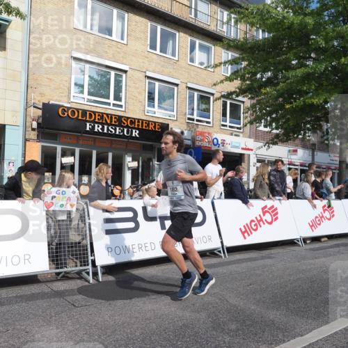 15.09.2024 - PSD Bank Halbmarathon Miley Keyser http://msf.ph/oto/7085510 15.09.2024 11:50:06 Ziel 965, 970, 1154, 1311, 1353, 1528, 1572, 1635, 1680, 1692, 1763, 1892, 1989, 2067, 3536, 3537 meine-sportfotos.de