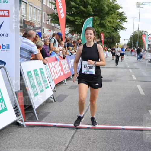 15.09.2024 - PSD Bank Halbmarathon Strokosch-Dieckow http://msf.ph/oto/7085515 15.09.2024 12:27:43 Ziel 2114, 2528, 3288 meine-sportfotos.de