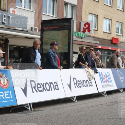 15.09.2024 - PSD Bank Halbmarathon Michael Strokosch http://msf.ph/oto/7085524 15.09.2024 11:24:23 Ziel 610, 644, 677, 883, 1014 meine-sportfotos.de