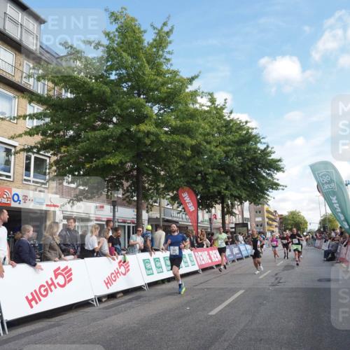 15.09.2024 - PSD Bank Halbmarathon Miley Keyser http://msf.ph/oto/7085601 15.09.2024 11:50:20 Ziel 965, 1154, 1311, 1312, 1323, 1353, 1463, 1491, 1521, 1528, 1619, 1635, 1743, 1813, 2436, 2508, 2514, 2719, 3537, 3546 meine-sportfotos.de