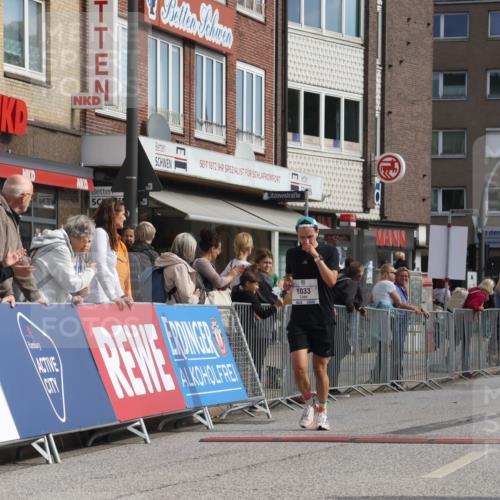 15.09.2024 - PSD Bank Halbmarathon Michael Strokosch http://msf.ph/oto/7085621 15.09.2024 11:24:48 Ziel 1033, 1075 meine-sportfotos.de