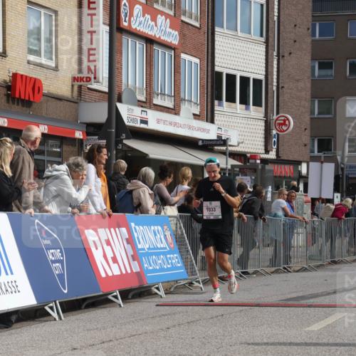 15.09.2024 - PSD Bank Halbmarathon Michael Strokosch http://msf.ph/oto/7085627 15.09.2024 11:24:48 Ziel 1033, 1075 meine-sportfotos.de