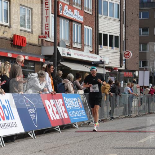 15.09.2024 - PSD Bank Halbmarathon Michael Strokosch http://msf.ph/oto/7085634 15.09.2024 11:24:48 Ziel 1033, 1075 meine-sportfotos.de