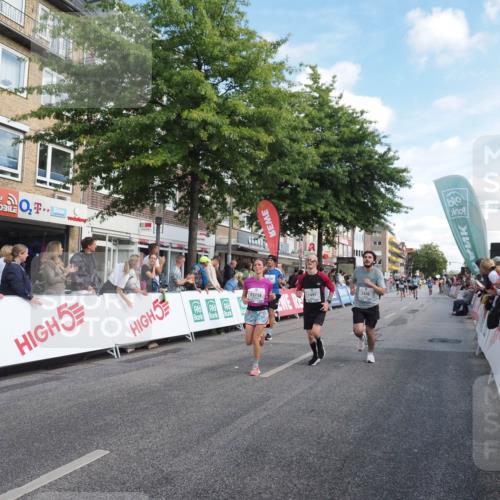 15.09.2024 - PSD Bank Halbmarathon Miley Keyser http://msf.ph/oto/7085655 15.09.2024 11:50:24 Ziel 783, 1312, 1323, 1353, 1463, 1491, 1521, 1619, 1635, 1743, 1813, 1851, 2436, 2508, 2514, 2719, 3546 meine-sportfotos.de