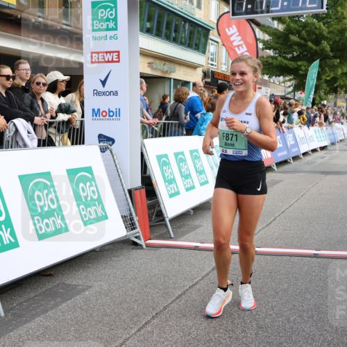 15.09.2024 - PSD Bank Halbmarathon Strokosch-Dieckow http://msf.ph/oto/7085670 15.09.2024 11:20:03 Ziel 508, 605, 608, 615, 637, 668, 820, 858, 871, 1011 meine-sportfotos.de