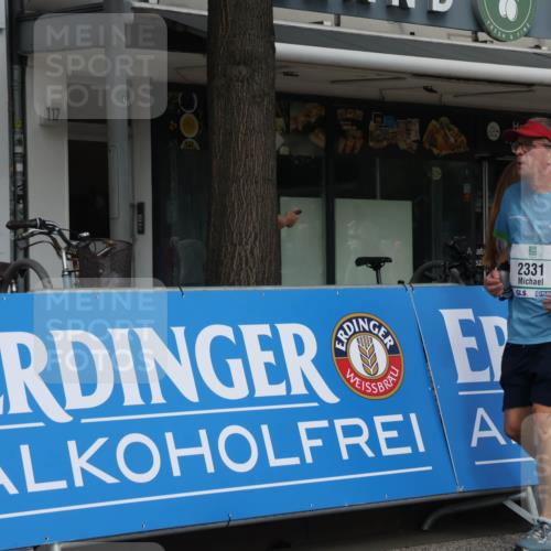 15.09.2024 - PSD Bank Halbmarathon Michael Strokosch http://msf.ph/oto/7085697 15.09.2024 12:33:32 Ziel 1983, 2331, 3107 meine-sportfotos.de
