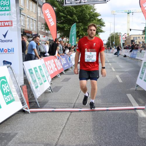 15.09.2024 - PSD Bank Halbmarathon Strokosch-Dieckow http://msf.ph/oto/7085702 15.09.2024 12:37:07 Ziel 1978, 2317, 3411 meine-sportfotos.de