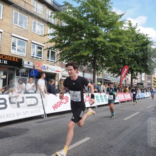 15.09.2024 - PSD Bank Halbmarathon Miley Keyser http://msf.ph/oto/7085708 15.09.2024 11:50:32 Ziel 783, 1296, 1312, 1491, 1493, 1619, 1813, 1851, 1940, 2436, 2508, 2514, 2719, 3546 meine-sportfotos.de