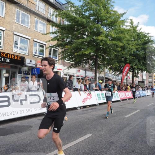 15.09.2024 - PSD Bank Halbmarathon Miley Keyser http://msf.ph/oto/7085710 15.09.2024 11:50:33 Ziel 783, 1296, 1312, 1491, 1493, 1619, 1666, 1813, 1851, 1940, 2436, 2508, 2514, 2719, 3546 meine-sportfotos.de