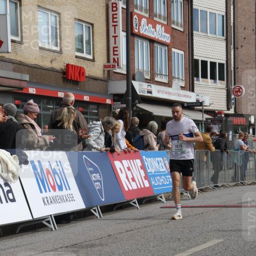 15.09.2024 - PSD Bank Halbmarathon Michael Strokosch http://msf.ph/oto/7085735 15.09.2024 11:24:55 Ziel 1033, 1075 meine-sportfotos.de