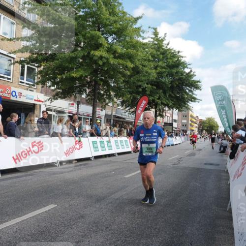 15.09.2024 - PSD Bank Halbmarathon Miley Keyser http://msf.ph/oto/7085751 15.09.2024 11:50:37 Ziel 783, 1296, 1312, 1493, 1501, 1632, 1666, 1813, 1851, 1940, 2514, 2666, 3546 meine-sportfotos.de