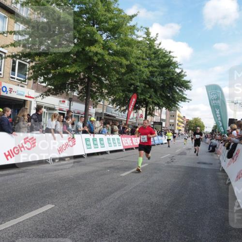 15.09.2024 - PSD Bank Halbmarathon Miley Keyser http://msf.ph/oto/7085762 15.09.2024 11:50:40 Ziel 783, 974, 1296, 1493, 1501, 1632, 1666, 1813, 1851, 1940, 2492, 2658, 2666, 3546 meine-sportfotos.de