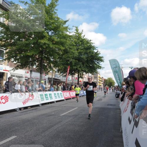 15.09.2024 - PSD Bank Halbmarathon Miley Keyser http://msf.ph/oto/7085775 15.09.2024 11:50:43 Ziel 783, 974, 1296, 1493, 1501, 1632, 1666, 1851, 1940, 2269, 2284, 2492, 2658, 2666 meine-sportfotos.de
