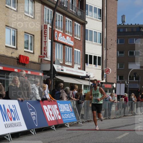 15.09.2024 - PSD Bank Halbmarathon Michael Strokosch http://msf.ph/oto/7085780 15.09.2024 11:25:02 Ziel 635, 656, 1033, 1075, 2472 meine-sportfotos.de