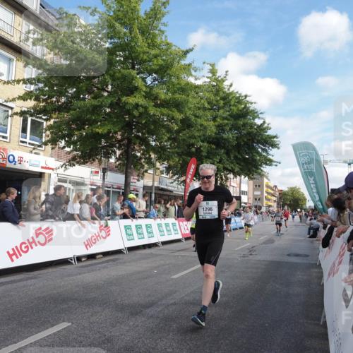 15.09.2024 - PSD Bank Halbmarathon Miley Keyser http://msf.ph/oto/7085785 15.09.2024 11:50:44 Ziel 783, 974, 1296, 1493, 1501, 1632, 1666, 1940, 2269, 2284, 2492, 2658, 2666 meine-sportfotos.de