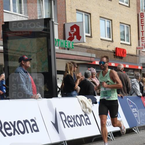 15.09.2024 - PSD Bank Halbmarathon Michael Strokosch http://msf.ph/oto/7085817 15.09.2024 11:25:04 Ziel 635, 656, 1075, 2472 meine-sportfotos.de