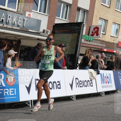 15.09.2024 - PSD Bank Halbmarathon Michael Strokosch http://msf.ph/oto/7085827 15.09.2024 11:25:05 Ziel 635, 656, 897, 1075, 2472 meine-sportfotos.de