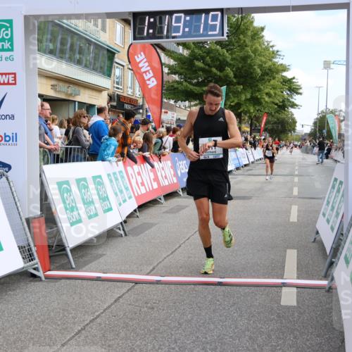 15.09.2024 - PSD Bank Halbmarathon Strokosch-Dieckow http://msf.ph/oto/7085834 15.09.2024 11:20:10 Ziel 615, 843, 871, 1011, 2613 meine-sportfotos.de