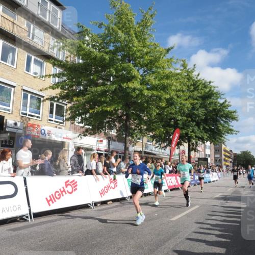 15.09.2024 - PSD Bank Halbmarathon Miley Keyser http://msf.ph/oto/7085853 15.09.2024 11:50:53 Ziel 974, 1296, 1366, 1493, 1501, 1608, 1632, 1666, 1705, 2018, 2269, 2284, 2492, 2658, 2666, 2895, 3545 meine-sportfotos.de
