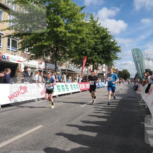 15.09.2024 - PSD Bank Halbmarathon Miley Keyser http://msf.ph/oto/7085881 15.09.2024 11:50:56 Ziel 974, 1366, 1501, 1608, 1632, 1645, 1705, 2018, 2269, 2284, 2492, 2658, 2666, 2895, 3545 meine-sportfotos.de