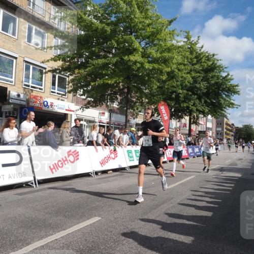 15.09.2024 - PSD Bank Halbmarathon Miley Keyser http://msf.ph/oto/7085917 15.09.2024 11:51:04 Ziel 1150, 1366, 1406, 1608, 1645, 1705, 1735, 1913, 2018, 2269, 2895, 2898, 3545 meine-sportfotos.de