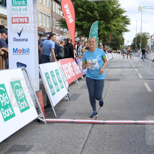 15.09.2024 - PSD Bank Halbmarathon Strokosch-Dieckow http://msf.ph/oto/7085923 15.09.2024 12:37:23 Ziel 3351 meine-sportfotos.de