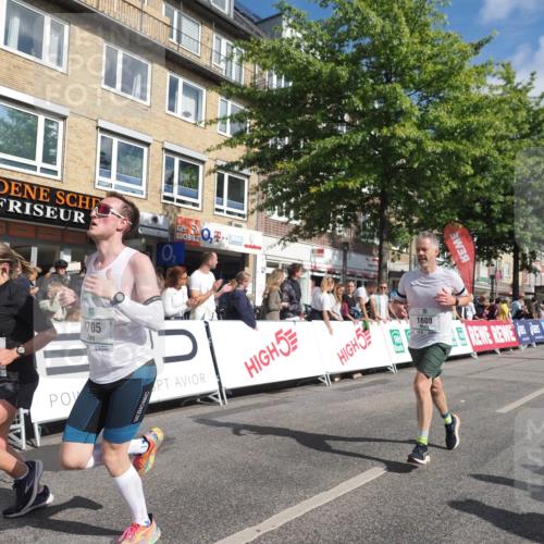15.09.2024 - PSD Bank Halbmarathon Miley Keyser http://msf.ph/oto/7085938 15.09.2024 11:51:06 Ziel 1150, 1366, 1406, 1608, 1645, 1705, 1735, 1913, 2018, 2895, 2898, 3545 meine-sportfotos.de