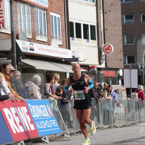 15.09.2024 - PSD Bank Halbmarathon Michael Strokosch http://msf.ph/oto/7085944 15.09.2024 11:25:19 Ziel 656, 692, 709, 897, 1096, 2472 meine-sportfotos.de