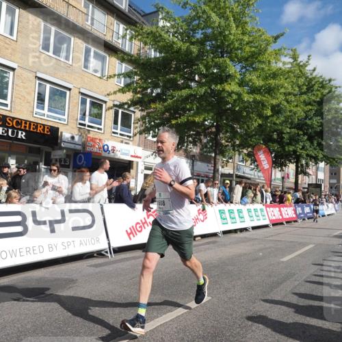 15.09.2024 - PSD Bank Halbmarathon Miley Keyser http://msf.ph/oto/7085945 15.09.2024 11:51:06 Ziel 1150, 1366, 1406, 1608, 1645, 1705, 1735, 1913, 2018, 2895, 2898, 3545 meine-sportfotos.de