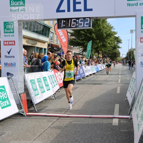 15.09.2024 - PSD Bank Halbmarathon Strokosch-Dieckow http://msf.ph/oto/7085946 15.09.2024 11:17:43 Ziel 416, 558, 580, 592 meine-sportfotos.de