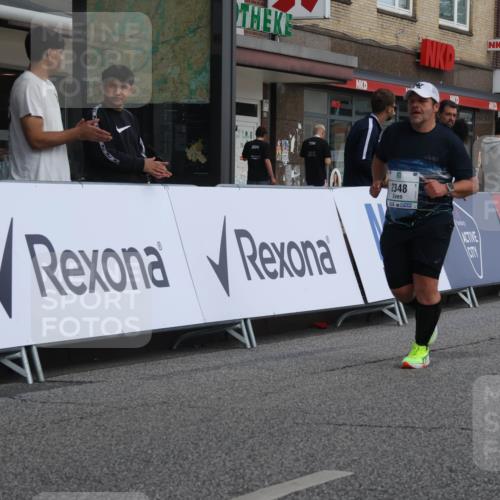 15.09.2024 - PSD Bank Halbmarathon Michael Strokosch http://msf.ph/oto/7086016 15.09.2024 12:34:10 Ziel 1716, 2348, 3409 meine-sportfotos.de