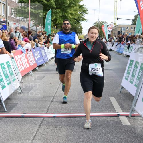 15.09.2024 - PSD Bank Halbmarathon Strokosch-Dieckow http://msf.ph/oto/7086031 15.09.2024 12:27:55 Ziel 2114, 2156, 2309, 3288, 3424 meine-sportfotos.de