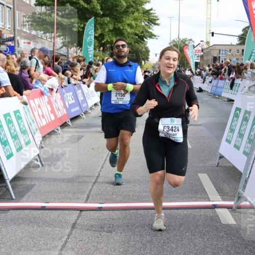 15.09.2024 - PSD Bank Halbmarathon Strokosch-Dieckow http://msf.ph/oto/7086056 15.09.2024 12:27:55 Ziel 2114, 2156, 2309, 3288, 3424 meine-sportfotos.de