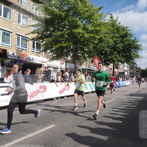 15.09.2024 - PSD Bank Halbmarathon Miley Keyser http://msf.ph/oto/7086073 15.09.2024 11:51:33 Ziel 1192, 1434, 1553, 1772, 1873, 1876, 1954, 2314, 2504, 2566, 2569, 2636, 2749, 3035, 3169, 3547 meine-sportfotos.de