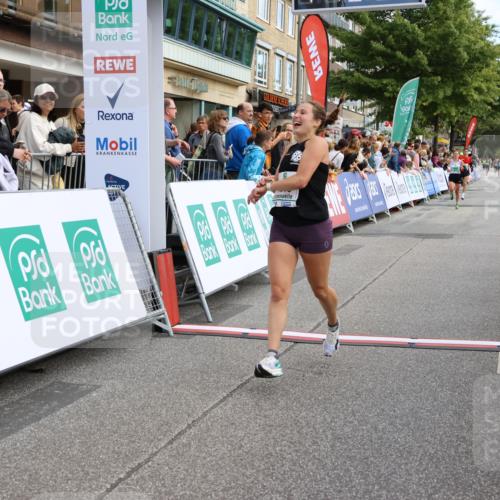 15.09.2024 - PSD Bank Halbmarathon Strokosch-Dieckow http://msf.ph/oto/7086084 15.09.2024 11:20:14 Ziel 611, 843, 871, 1011, 2613 meine-sportfotos.de