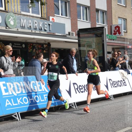 15.09.2024 - PSD Bank Halbmarathon Michael Strokosch http://msf.ph/oto/7086085 15.09.2024 11:25:36 Ziel 882, 888, 1069 meine-sportfotos.de