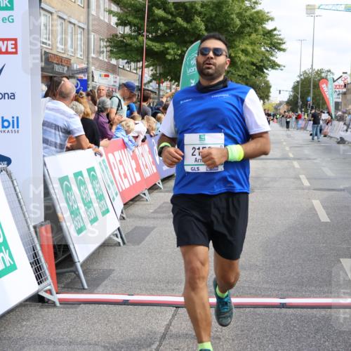 15.09.2024 - PSD Bank Halbmarathon Strokosch-Dieckow http://msf.ph/oto/7086109 15.09.2024 12:27:56 Ziel 2114, 2156, 2309, 3424 meine-sportfotos.de