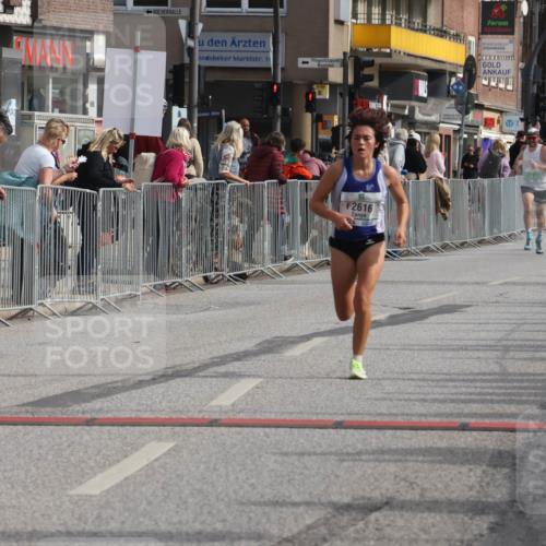 15.09.2024 - PSD Bank Halbmarathon Michael Strokosch http://msf.ph/oto/7086119 15.09.2024 11:25:43 Ziel 882, 888, 1069, 2616 meine-sportfotos.de