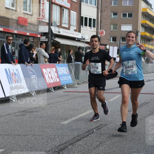 15.09.2024 - PSD Bank Halbmarathon Michael Strokosch http://msf.ph/oto/7086138 15.09.2024 12:34:20 Ziel 1716, 2348, 2918, 3409 meine-sportfotos.de