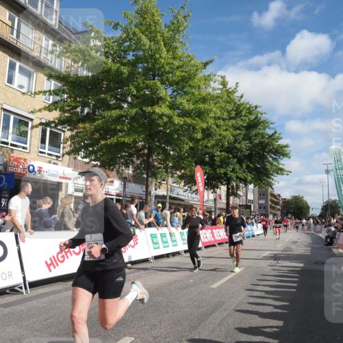 15.09.2024 - PSD Bank Halbmarathon Miley Keyser http://msf.ph/oto/7086161 15.09.2024 11:51:45 Ziel 1192, 1494, 1553, 1767, 1772, 1793, 2314, 2487, 2504, 2536, 2566, 2569, 2636, 2725, 2825, 2835, 3035, 3547 meine-sportfotos.de