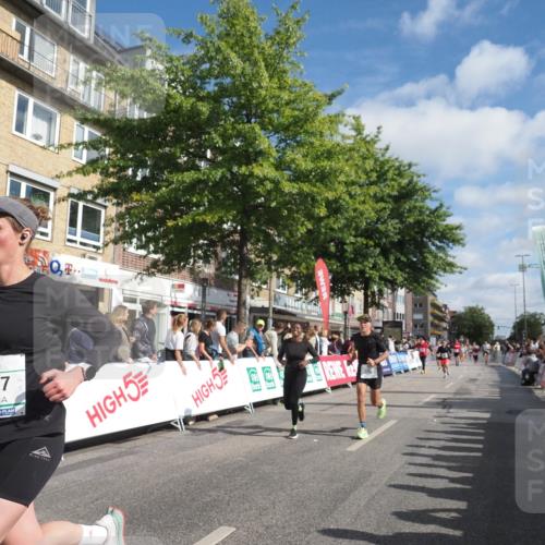 15.09.2024 - PSD Bank Halbmarathon Miley Keyser http://msf.ph/oto/7086166 15.09.2024 11:51:45 Ziel 1192, 1494, 1553, 1767, 1772, 1793, 2314, 2487, 2504, 2536, 2566, 2569, 2636, 2725, 2825, 2835, 3035, 3547 meine-sportfotos.de