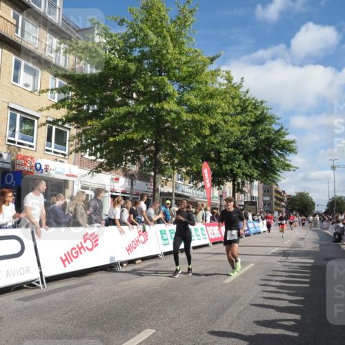 15.09.2024 - PSD Bank Halbmarathon Miley Keyser http://msf.ph/oto/7086168 15.09.2024 11:51:45 Ziel 1192, 1494, 1553, 1767, 1772, 1793, 2314, 2487, 2504, 2536, 2566, 2569, 2636, 2725, 2825, 2835, 3035, 3547 meine-sportfotos.de