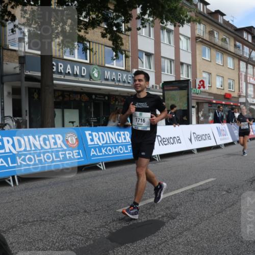 15.09.2024 - PSD Bank Halbmarathon Michael Strokosch http://msf.ph/oto/7086176 15.09.2024 12:34:22 Ziel 1716, 2918, 3409 meine-sportfotos.de